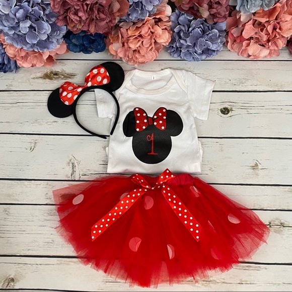 1st Birthday Outfit Matching Onesie Red Tulle Skirt and Headband - Picture 4 of 16